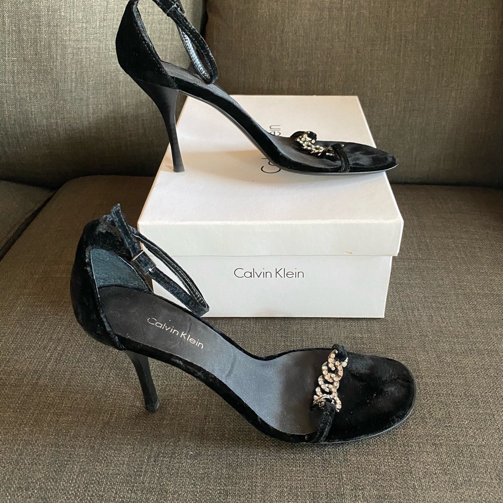 Calvin Klein Velvet Heels - Picture 2 of 7